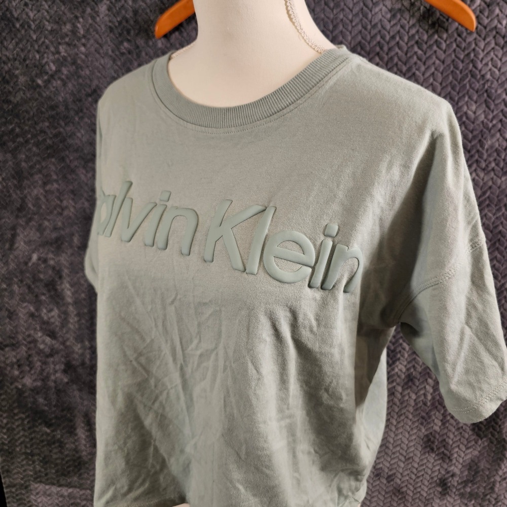 Calvin Klein Performance Light Green Crew Neck Cropped T Shirt Women's Size L